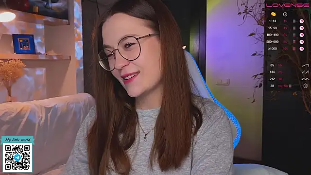 Snapshot of mia_here chatting on November 23, 2025, 2:21 am mia here online show from November 23, 2025, 2:21 am