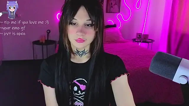 your little eva online show from March 6, 2026, 3:18 pm