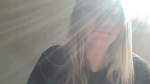 MonicaSweett online show from October 2, 2025, 8:40 am