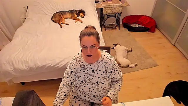 Snapshot of Squirt_Kimm chatting on November 14, 2025, 4:38 am Squirt Kimm online show from November 14, 2025, 4:38 am