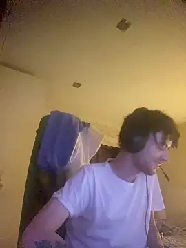 Snapshot of AngelJoven chatting on September 20, 2025, 11:10 pm AngelJoven online show from September 20, 2025, 11:10 pm