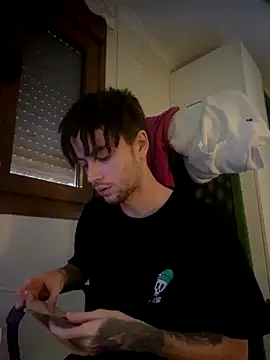 Snapshot of AngelJoven chatting on September 21, 2025, 5:07 pm AngelJoven online show from September 21, 2025, 5:07 pm