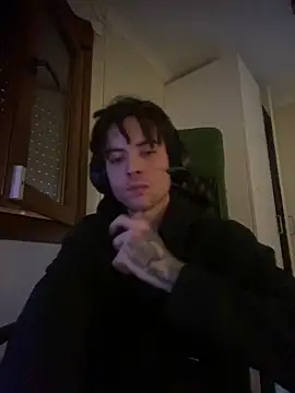 Snapshot of AngelJoven chatting on September 24, 2025, 5:08 pm AngelJoven online show from September 24, 2025, 5:08 pm