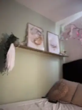 im-isabella online show from October 7, 2025, 9:05 pm