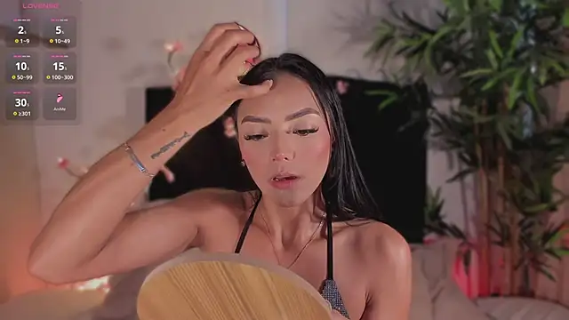 Snapshot of im-isabella chatting on February 4, 2026, 11:00 pm im-isabella online show from February 4, 2026, 11:00 pm