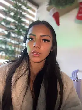 im-isabella online show from December 4, 2025, 10:09 pm