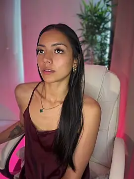 im-isabella online show from July 12, 2026, 12:06 pm