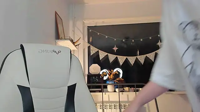  CuteAsFuck  online show from October 29, 2025, 2:27 pm