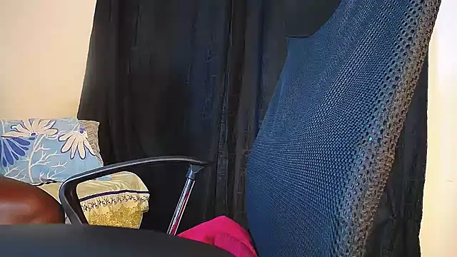 Joan silva online show from December 1, 2025, 2:12 am