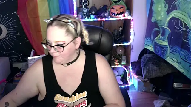Snapshot of Kinky_Witch chatting on June 11, 2026, 3:14 am Kinky Witch online show from June 11, 2026, 3:14 am