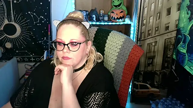 Kinky Witch online show from April 26, 2026, 4:26 pm