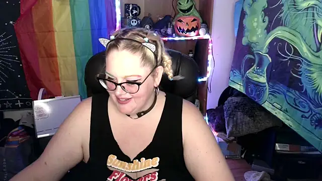 Snapshot of Kinky_Witch chatting on June 10, 2026, 10:22 pm Kinky Witch online show from June 10, 2026, 10:22 pm