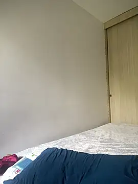 Alexia 24 online show from May 3, 2026, 4:54 pm