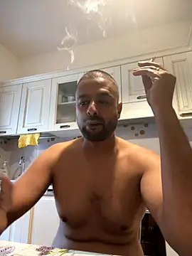 Snapshot of anaahmed30 chatting on September 23, 2025, 9:27 am anaahmed30 online show from September 23, 2025, 9:27 am