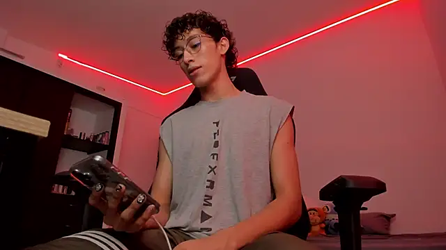 Snapshot of velvet_skyn chatting on October 8, 2025, 4:03 am velvet skyn online show from October 8, 2025, 4:03 am