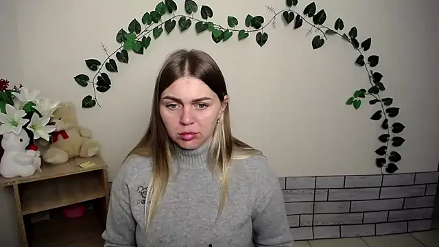 Snapshot of Magic_Katarina_ chatting on October 16, 2025, 6:54 am Magic Katarina online show from October 16, 2025, 6:54 am