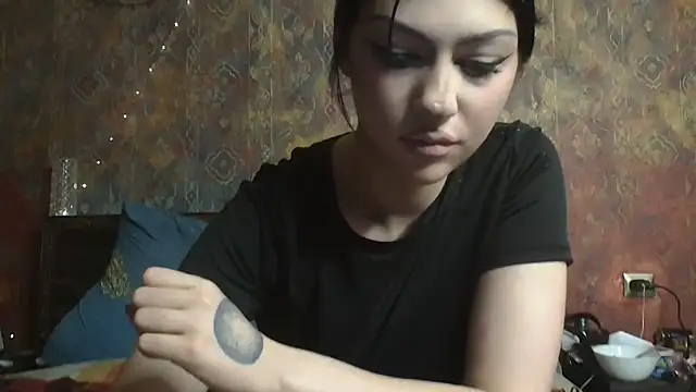 Snapshot of Susie_su chatting on February 19, 2026, 11:18 am Susie su online show from February 19, 2026, 11:18 am