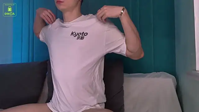 Snapshot of AnthonyHall chatting on October 17, 2025, 4:16 am AnthonyHall online show from October 17, 2025, 4:16 am