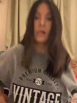 Snapshot of Ninazhang chatting on December 2, 2025, 1:13 pm Ninazhang online show from December 2, 2025, 1:13 pm