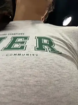 Snapshot of Ninazhang chatting on October 11, 2025, 2:12 am Ninazhang online show from October 11, 2025, 2:12 am