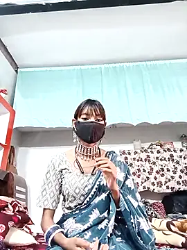 HOT SHRII online show from October 16, 2025, 11:29 am