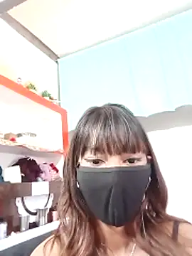 Snapshot of HOT_SHRII chatting on December 16, 2025, 8:51 am HOT SHRII online show from December 16, 2025, 8:51 am