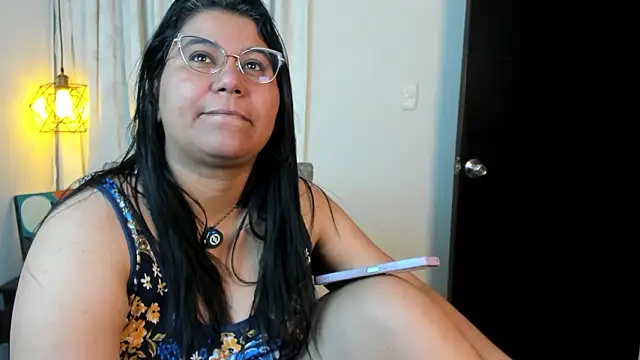 Snapshot of sofia_sorceress5 chatting on February 16, 2026, 12:31 am sofia sorceress5 online show from February 16, 2026, 12:31 am