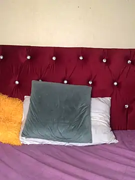 MissREAHx online show from November 6, 2025, 3:21 am