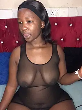 MissREAHx online show from October 11, 2025, 5:36 pm