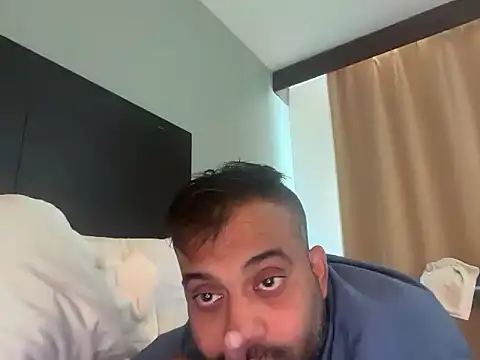 gogone2025 online show from March 24, 2026, 9:59 pm