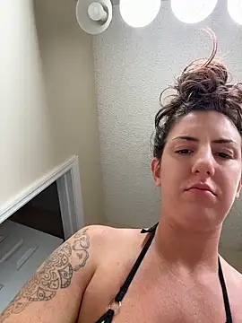Snapshot of sweetsirenn chatting on April 9, 2026, 2:12 pm sweetsirenn online show from April 9, 2026, 2:12 pm
