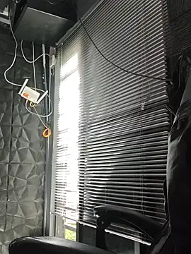 jacobs shelby online show from November 11, 2025, 2:01 pm