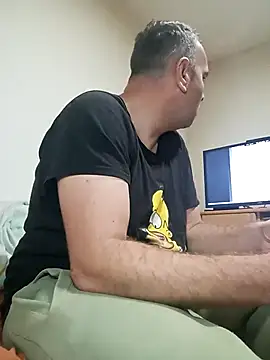 saladinbakiz online show from November 25, 2025, 2:56 am