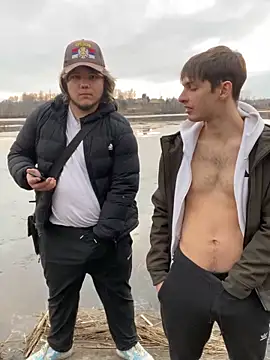 Snapshot of elliot_scott chatting on October 22, 2025, 10:47 am elliot scott online show from October 22, 2025, 10:47 am