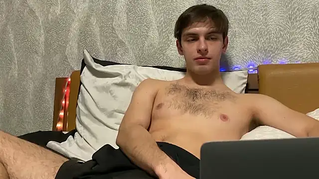 Snapshot of elliot_scott chatting on November 23, 2025, 5:34 pm elliot scott online show from November 23, 2025, 5:34 pm