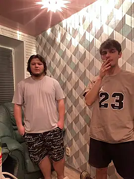 Snapshot of elliot_scott chatting on November 24, 2025, 7:03 pm elliot scott online show from November 24, 2025, 7:03 pm