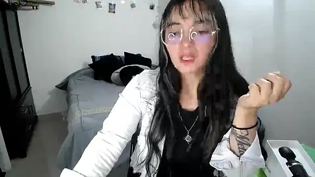 Snapshot of Came-II chatting on October 15, 2025, 10:23 am Came-II online show from October 15, 2025, 10:23 am