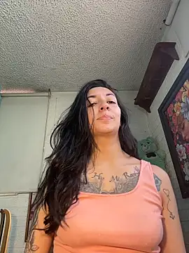 SALOME KORLAND online show from February 9, 2026, 5:00 pm