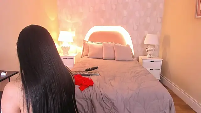 Snapshot of isabella_milf_ chatting on February 14, 2026, 7:14 pm isabella milf online show from February 14, 2026, 7:14 pm