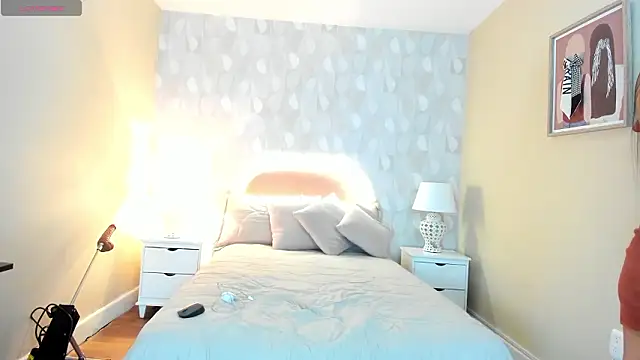 Snapshot of isabella_milf_ chatting on March 8, 2026, 12:08 pm isabella milf online show from March 8, 2026, 12:08 pm