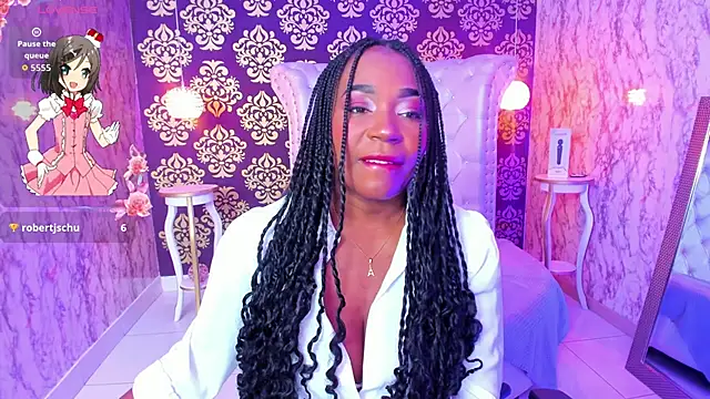 Snapshot of Tyra_Fox chatting on September 20, 2025, 3:00 am Tyra Fox online show from September 20, 2025, 3:00 am