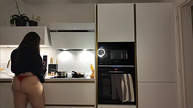 Snapshot of Luna_Doll@xh chatting on November 7, 2025, 7:40 pm Luna Dollxh online show from November 7, 2025, 7:40 pm