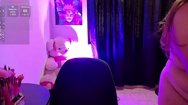 Snapshot of Gaby__Howards chatting on October 21, 2025, 7:02 pm Gaby Howards online show from October 21, 2025, 7:02 pm