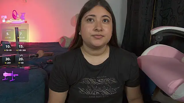 Snapshot of Gaby__Howards chatting on November 5, 2025, 6:44 pm Gaby Howards online show from November 5, 2025, 6:44 pm