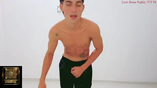 Thommy cute online show from May 1, 2026, 10:48 pm