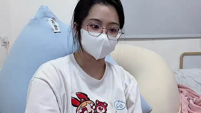 LHeart online show from June 19, 2026, 1:39 pm