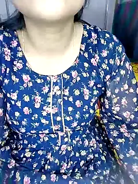 Sexyriya096 online show from October 14, 2025, 5:13 pm