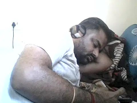 sree4143 online show from September 10, 2025, 5:06 am