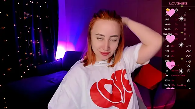 deboramoore online show from May 6, 2026, 2:04 am