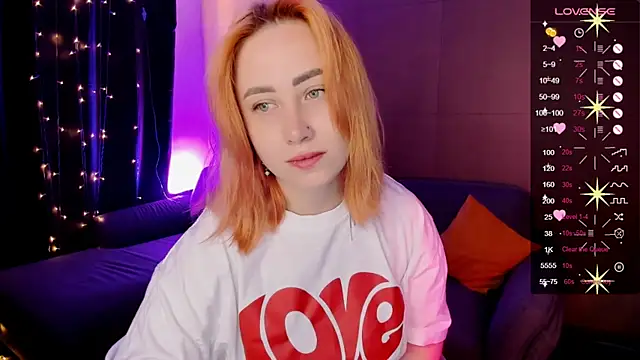 deboramoore online show from April 29, 2026, 2:16 am